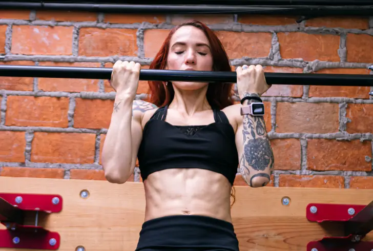 do chin ups work biceps